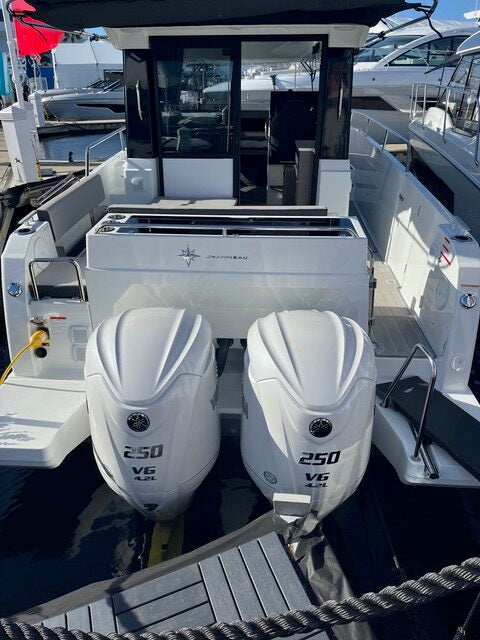 2025 Jeanneau NC 895 Sport S2