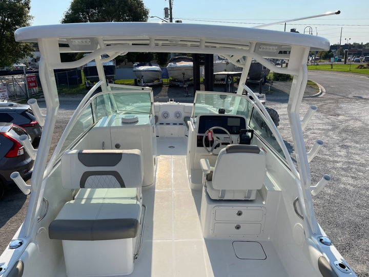 2023 World Cat 230 DC