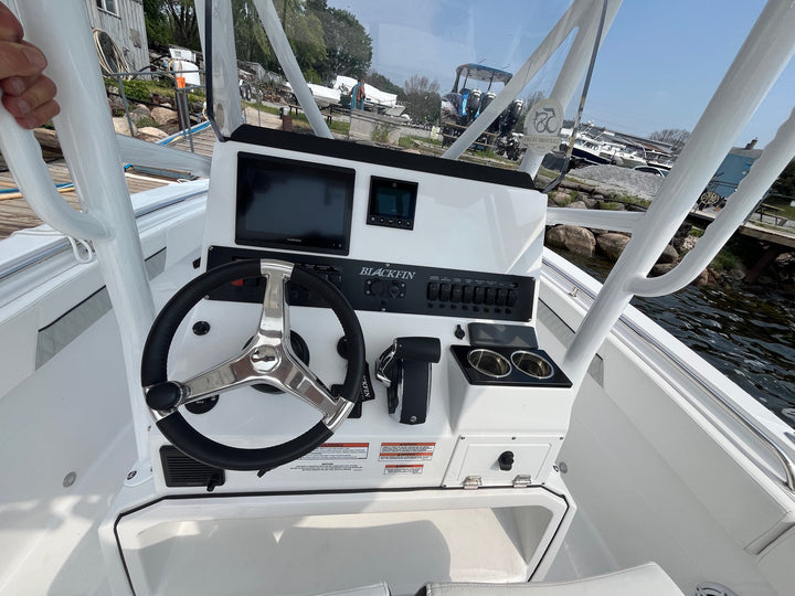 2023 Blackfin 222 (Demo)