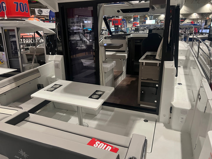 2026 Jeanneau NC 895 S2