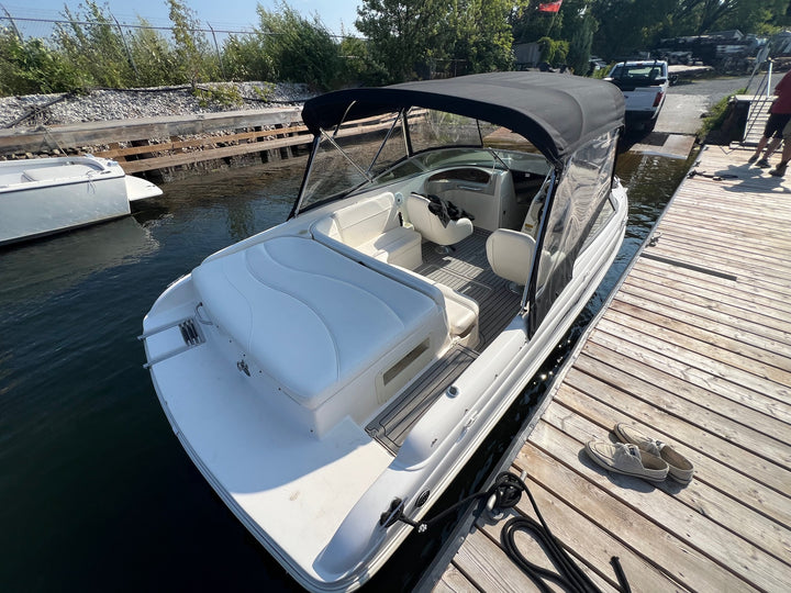 2002 Rinker 212 Captiva