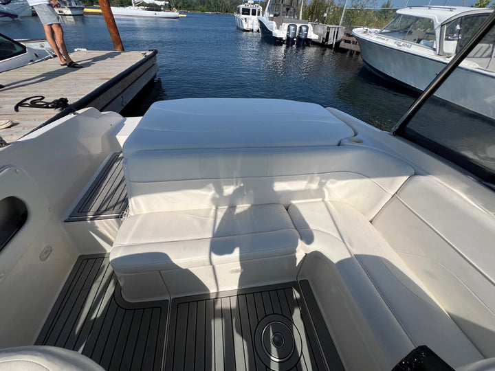 2002 Rinker 212 Captiva