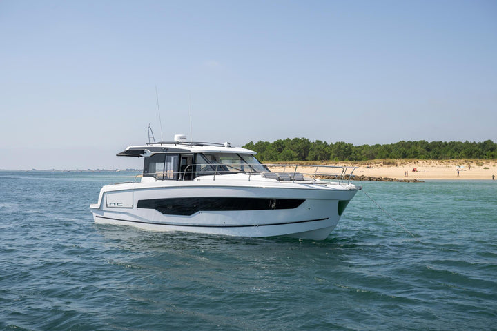 2027 Jeanneau NC 1295 Coupe