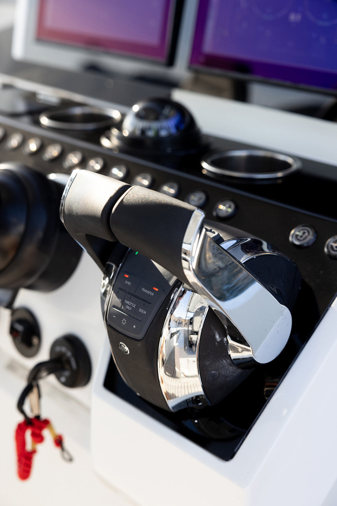 2027 De Antonio D36 Cabin