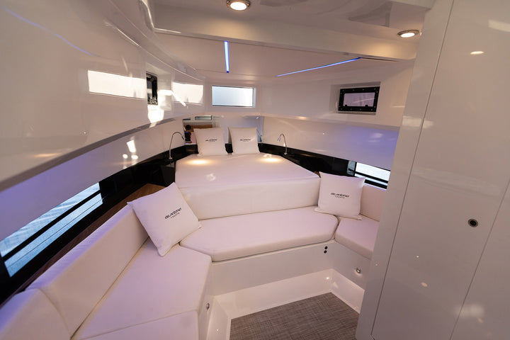 2027 De Antonio D36 Cabin
