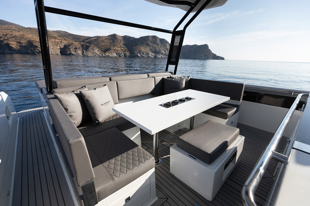 2027 De Antonio D36 Cabin