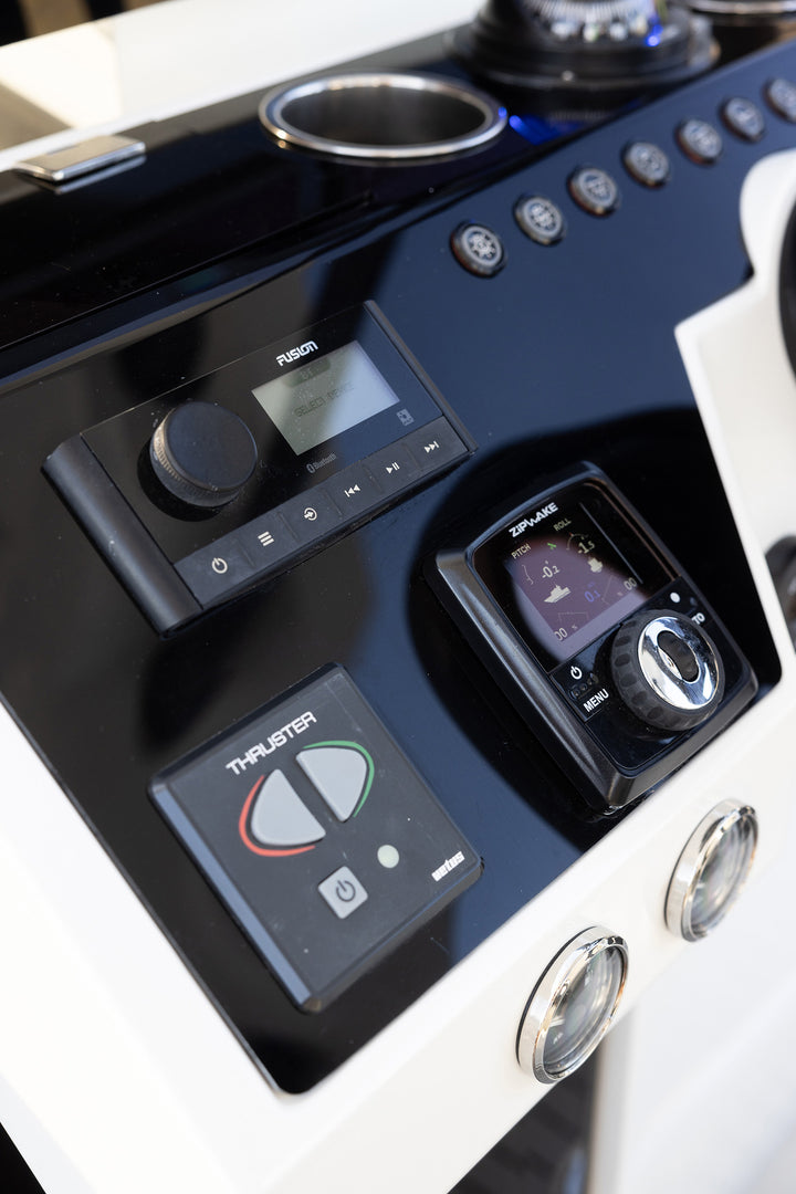 2027 De Antonio D36 Cabin