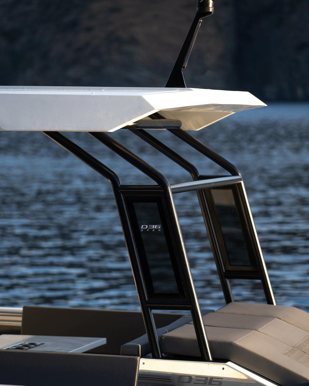 2027 De Antonio D36 Cabin