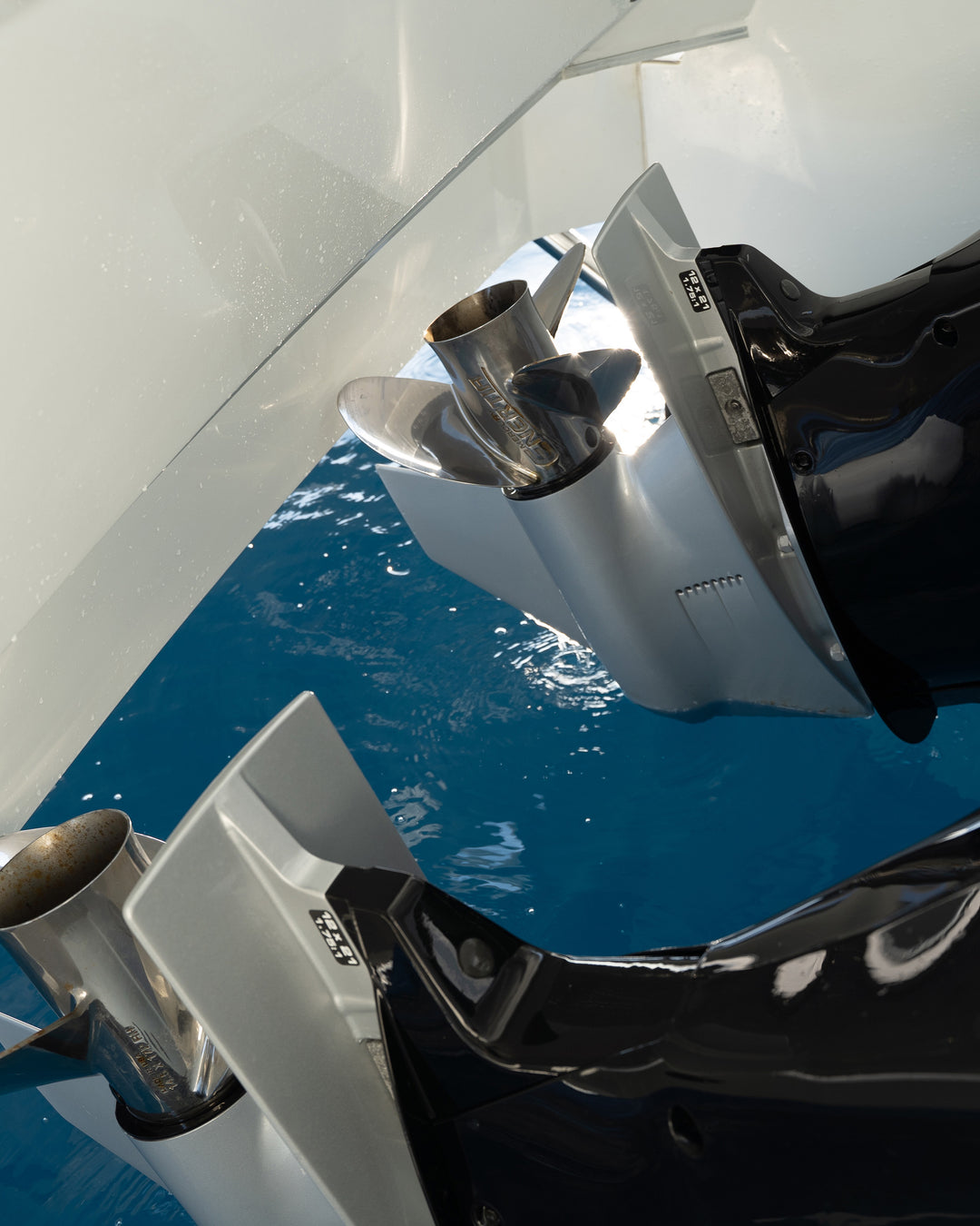 2027 De Antonio D36 Cabin