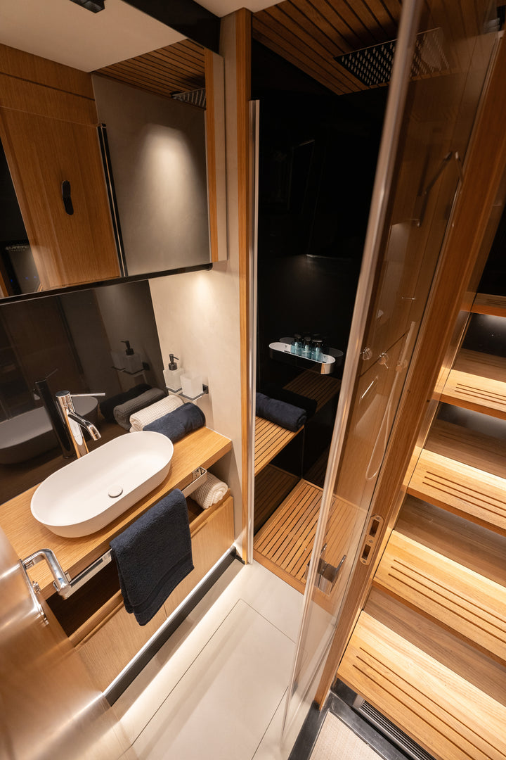 2027 De Antonio D60 Coupe