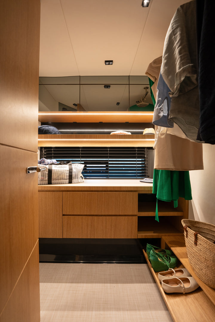 2027 De Antonio D60 Coupe