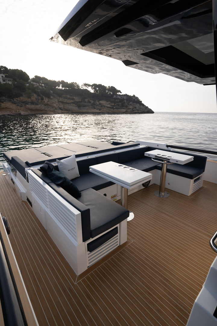 2027 De Antonio D50 Open