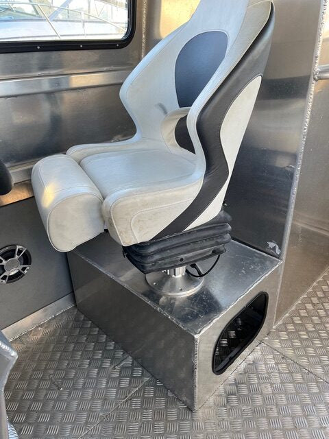 2021 Stanley 32 Bullnose