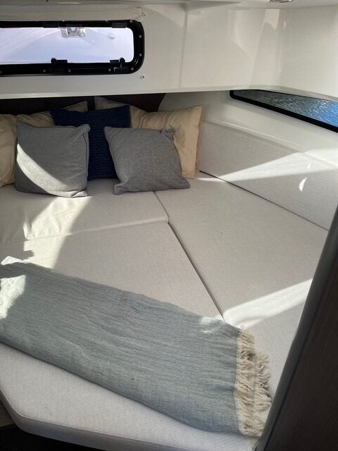 2025 Jeanneau NC 895 Sport S2