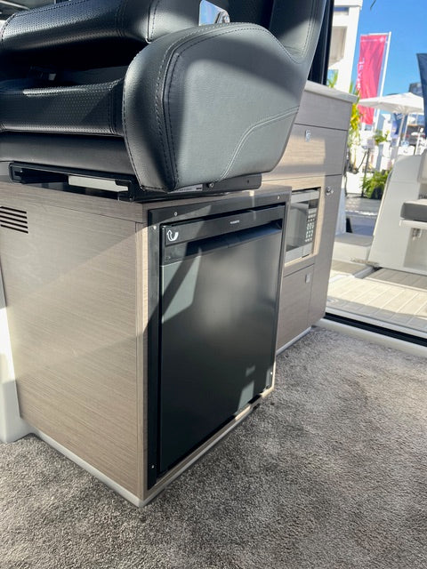 2025 Jeanneau NC 895 Sport S2