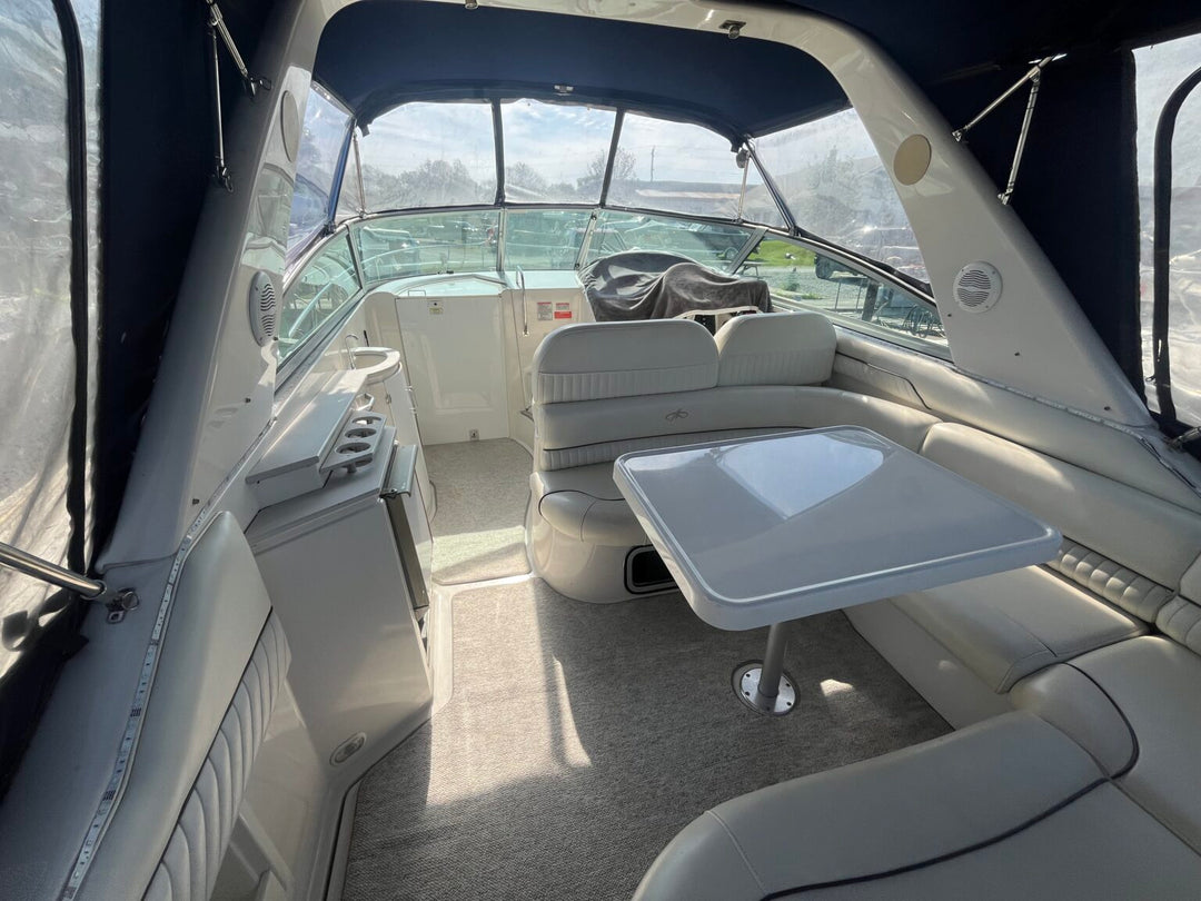 2003 Monterey 322 Express Cruiser