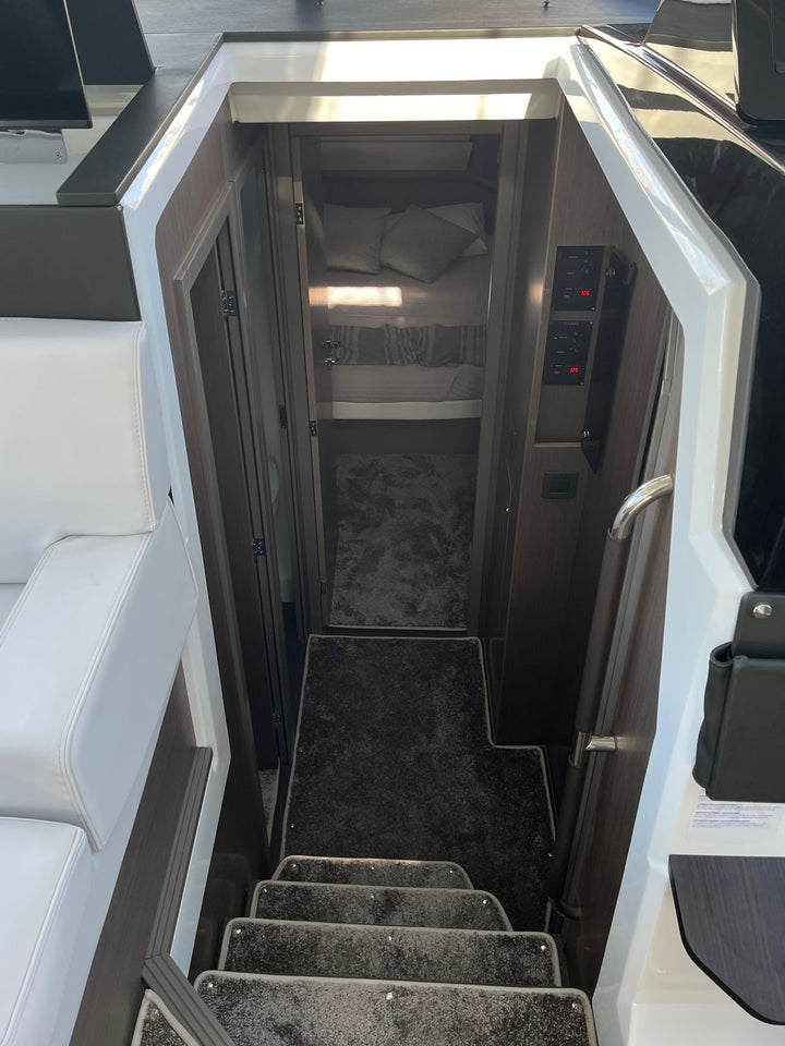 2026 Jeanneau NC 1295 Coupe