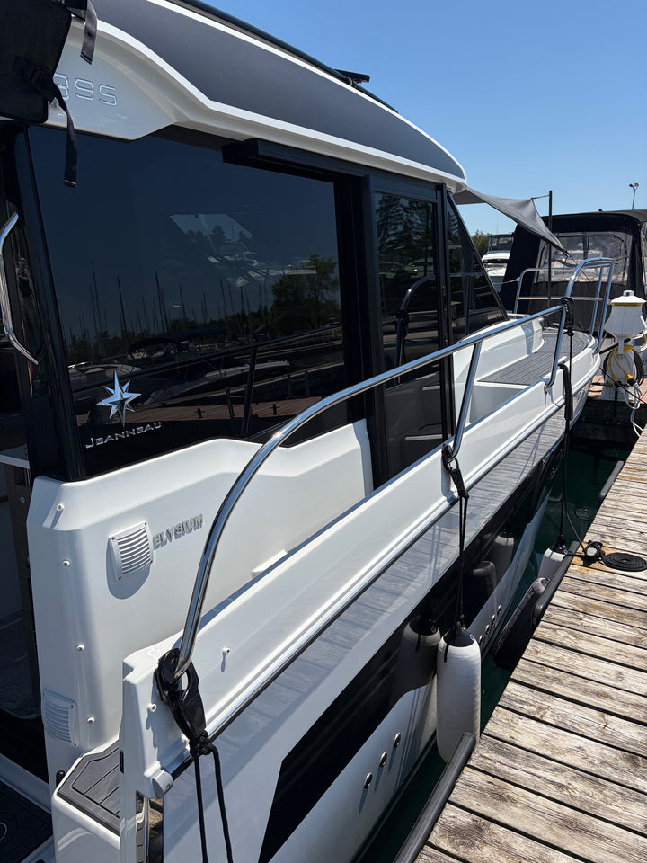 2026 Jeanneau NC 895 S2