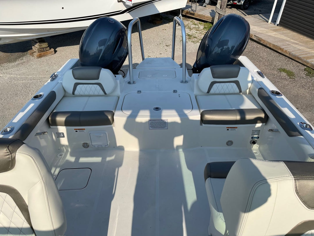 2023 World Cat 230 DC