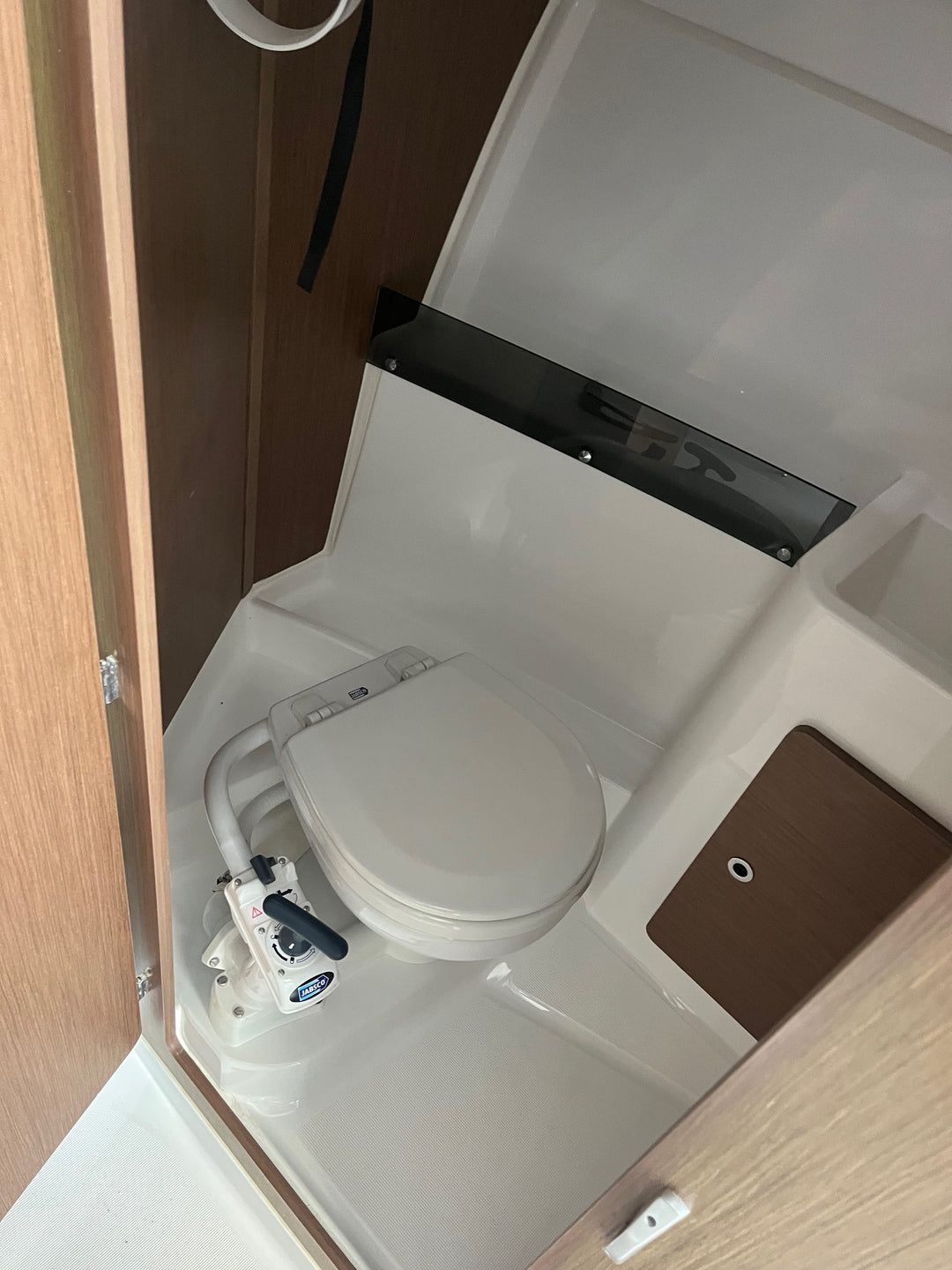 2020 Jeanneau NC 795