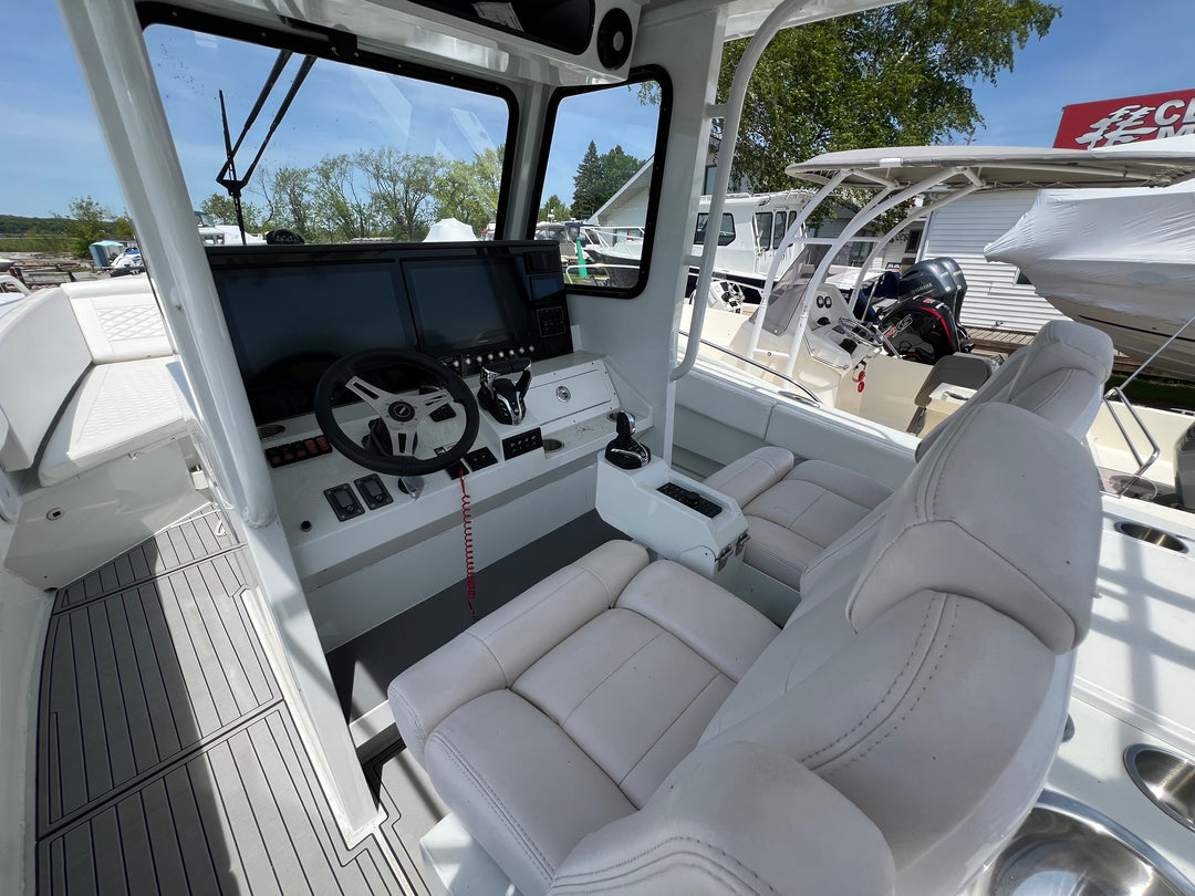 2024 Lighthouse 264 Shorecraft