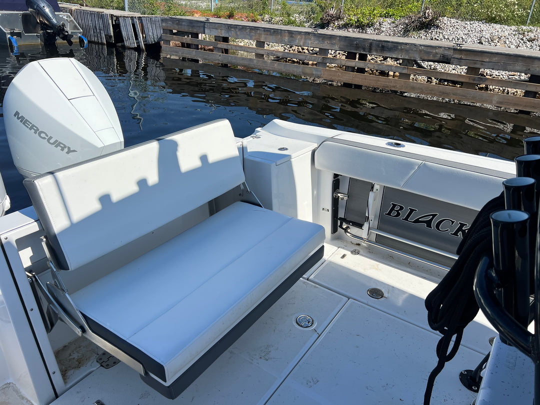 2020 Blackfin 242 CC