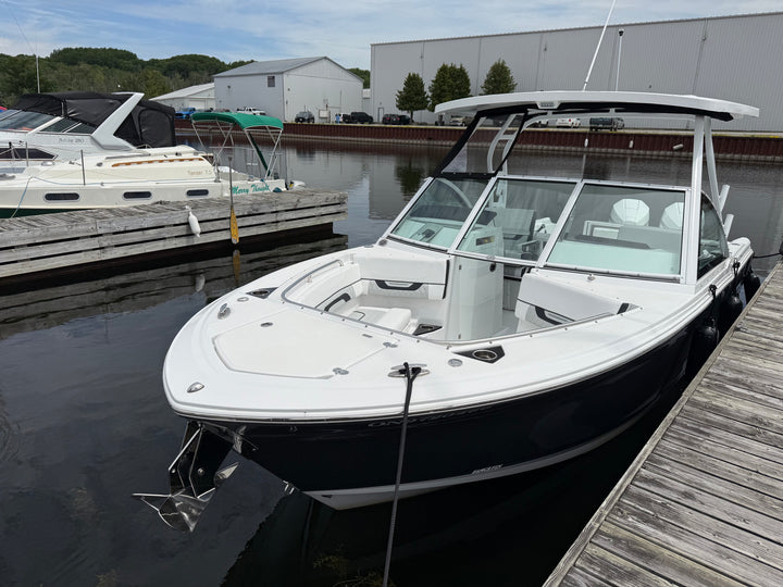 2024 Blackfin 252 DC