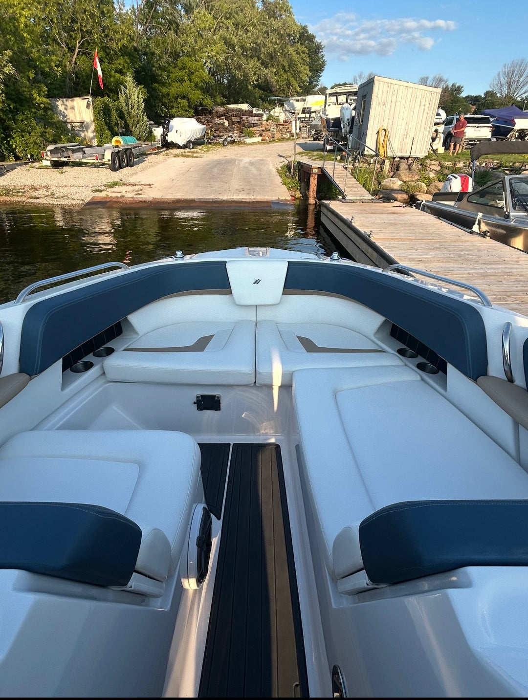 2014 Four Winns H290