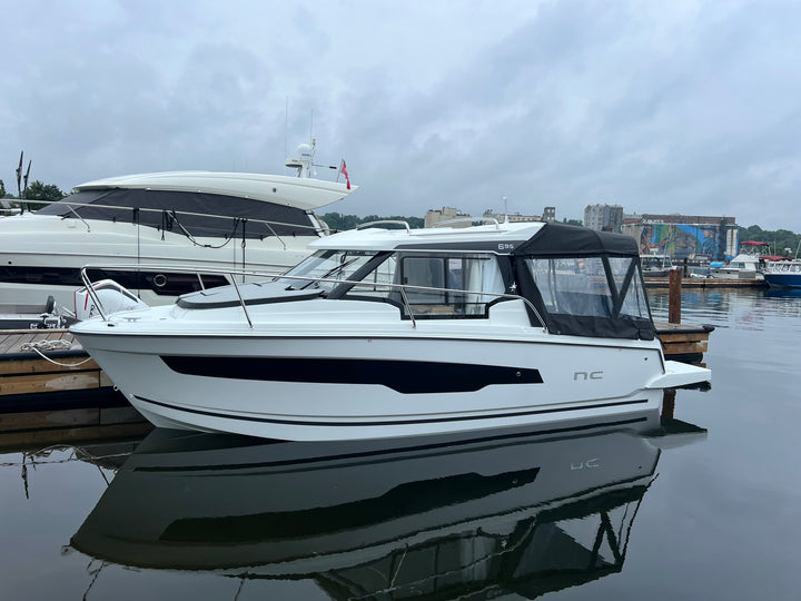 2027 Jeanneau NC 695 S2