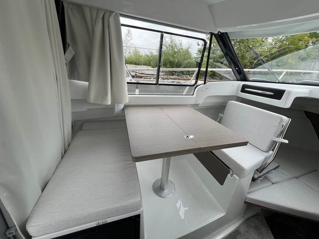 2027 Jeanneau NC 695 S2