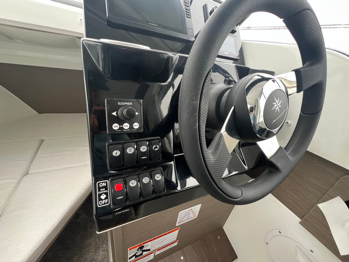 2027 Jeanneau NC 695 S2