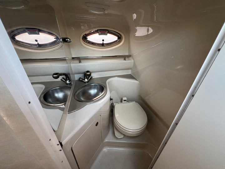 2006 SeaRay 240 Sun Dancer