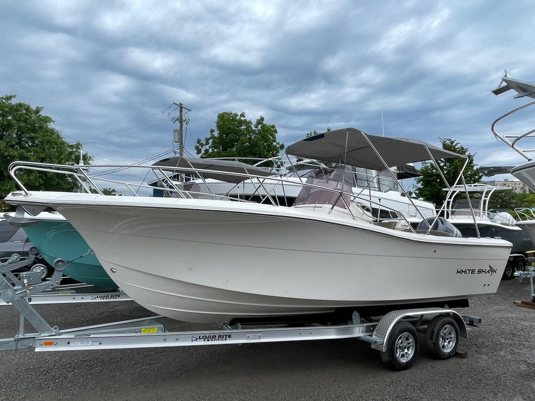 2023 White Shark 230 CC