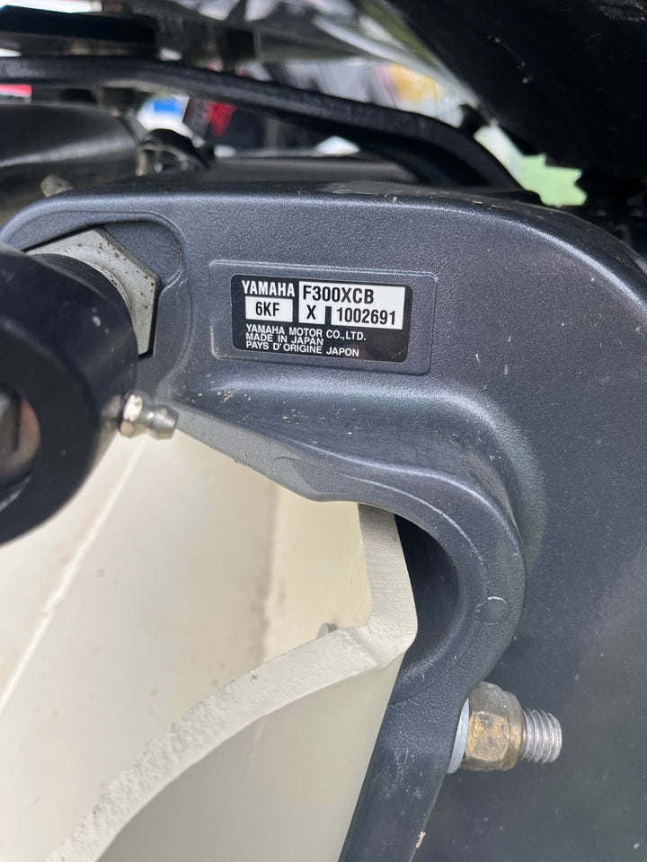 1988 Rosborough RF-246 Custom Wheelhouse