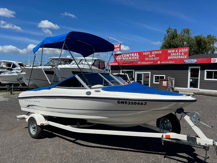 2004 Bayliner 175