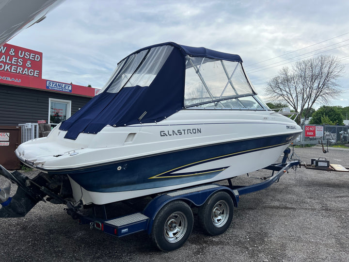 2006 Glastron GS219