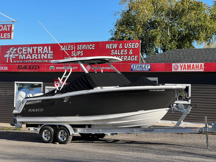 2024 Blackfin 252 DC