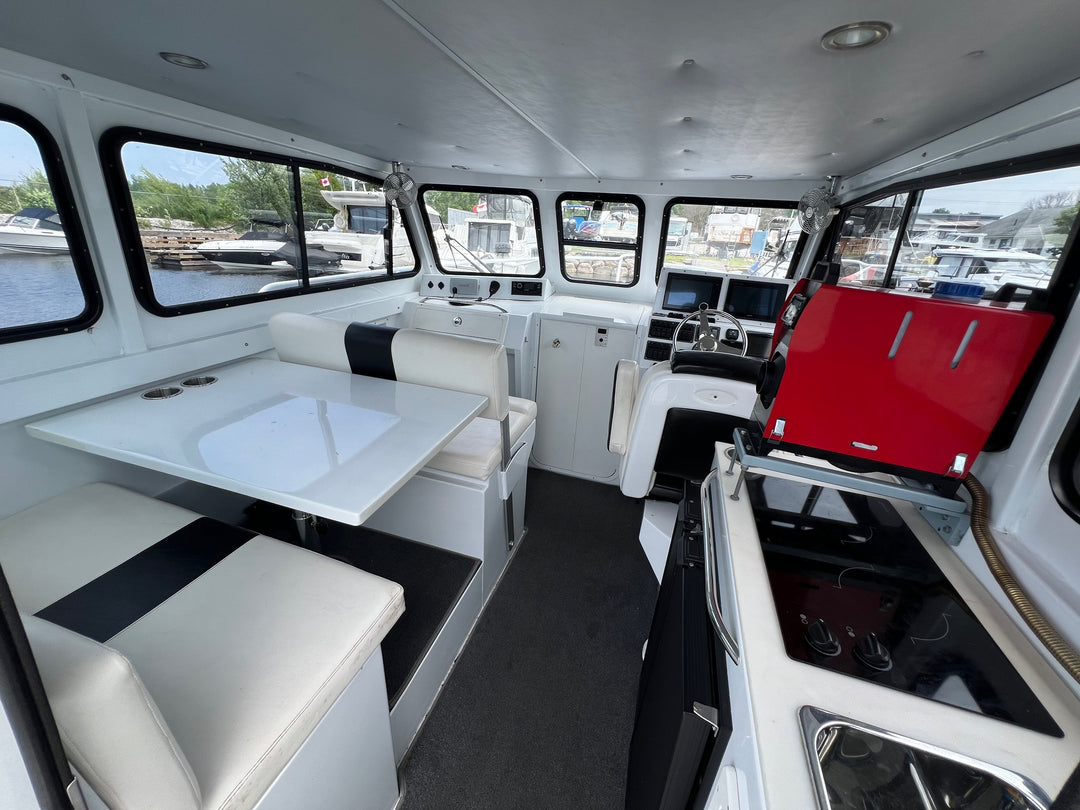 2017 Lighthouse 31 Cruiser Custom