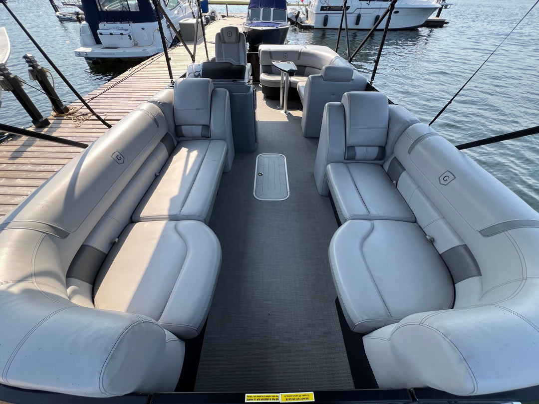 2019 Godfrey Aqaupatio 235 Tri-Toon
