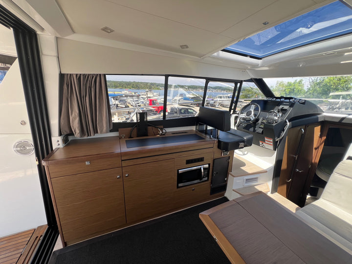 2018 Jeanneau NC 11