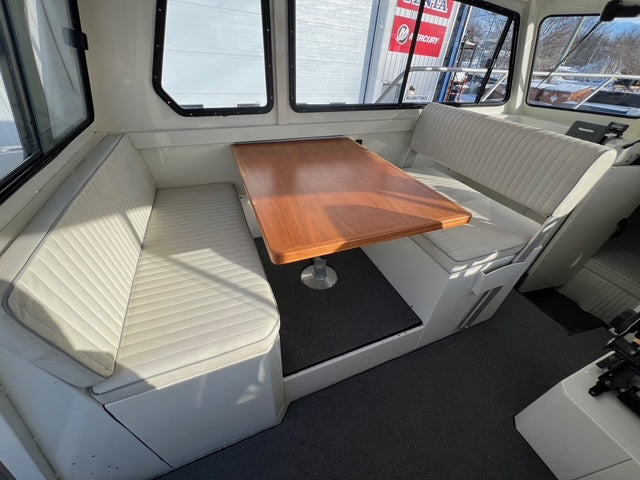 2015 Stanley 30 Custom