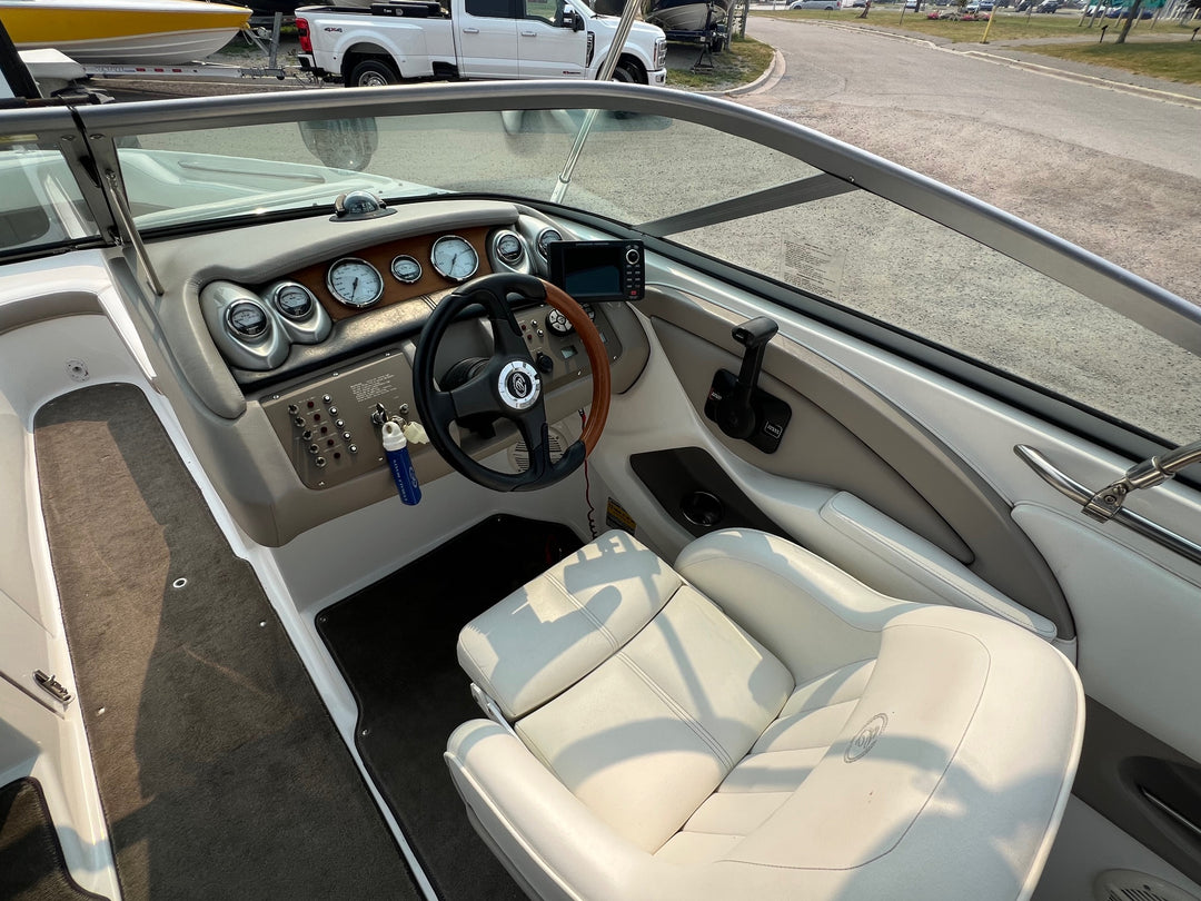 2004 Cobalt 220