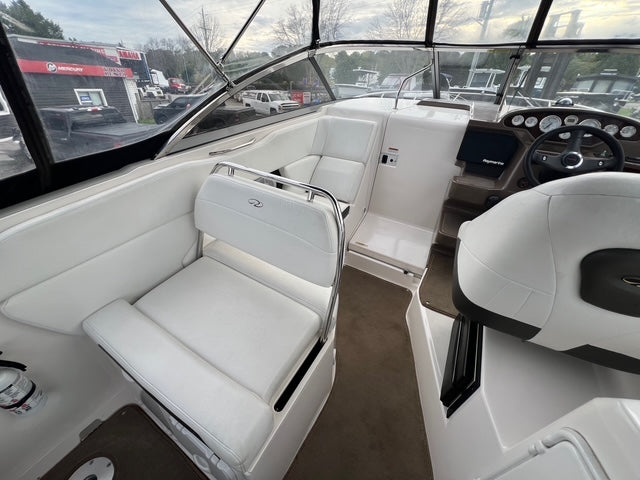 2006 Regal 2565 Window Express