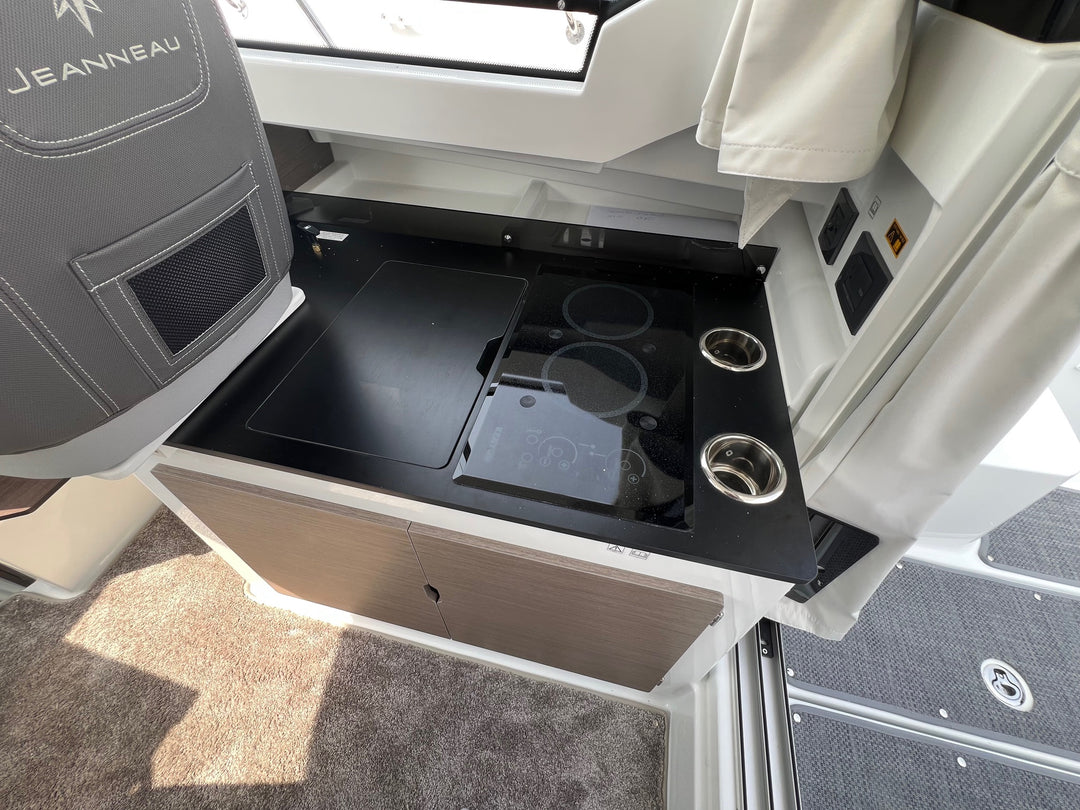 2026 Jeanneau NC 795 S2