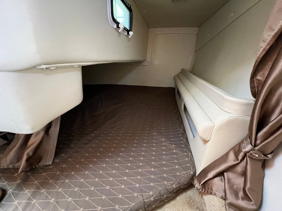 2007 Rinker 250 Fiesta Vee