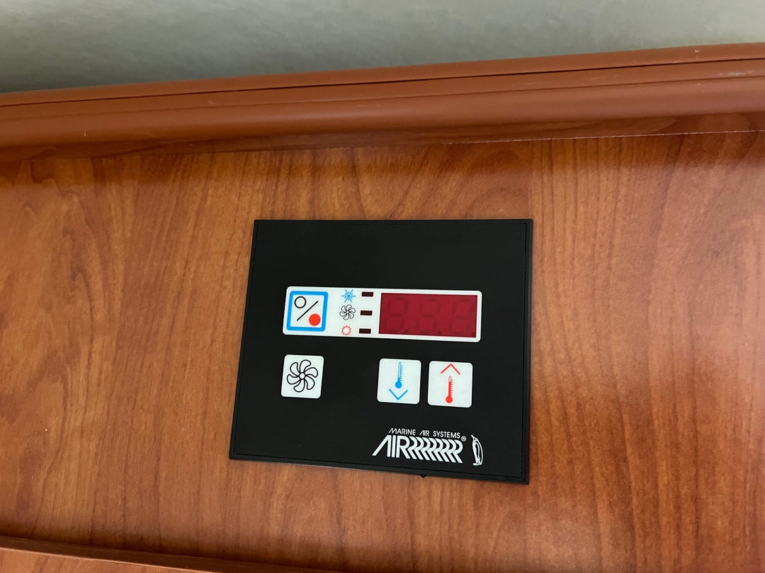 2007 Rinker 250 Fiesta Vee