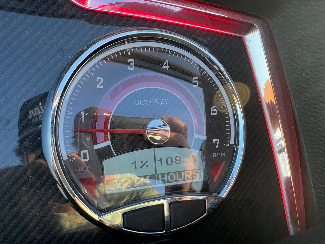 2021 Godfrey AquaPatio 255