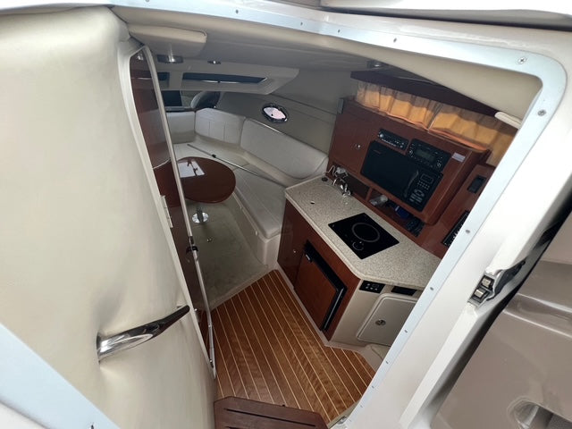 2006 Regal 2565 Window Express