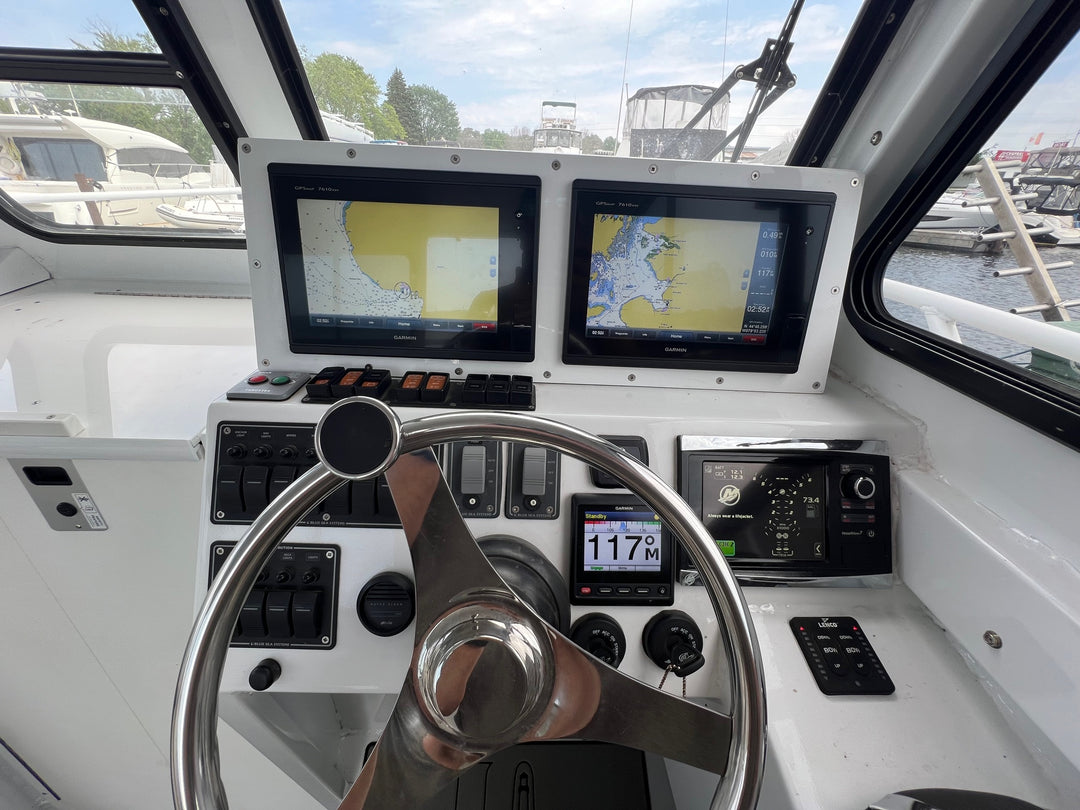 2017 Lighthouse 31 Cruiser Custom