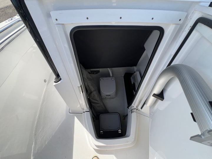 2020 Blackfin 212 CC